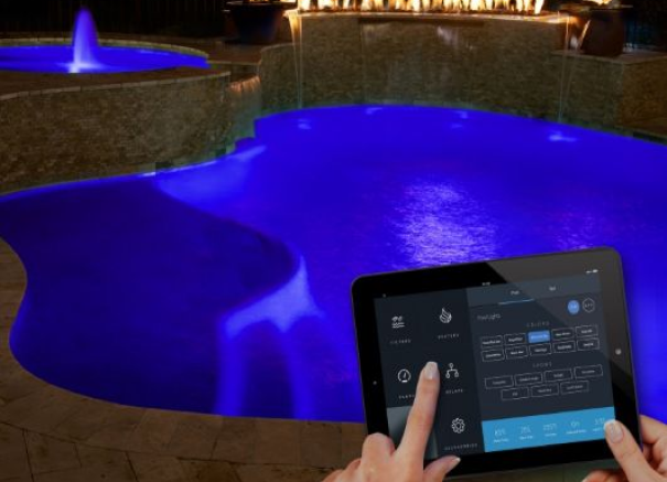 Smart pool lighting system